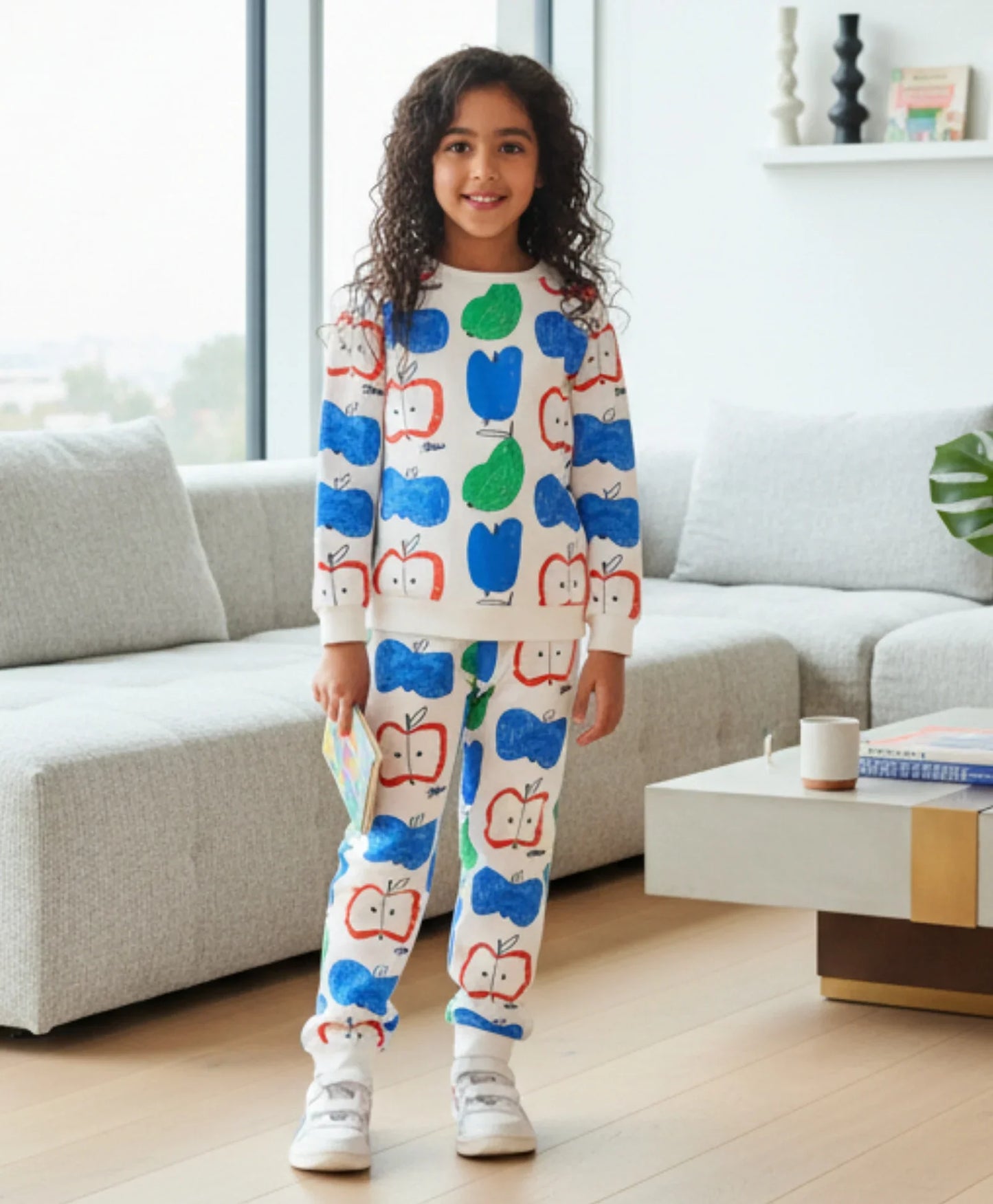 APPLE PEAR GIRLS FLEECE SWEATSHIRT JOGGER SET - WHITE