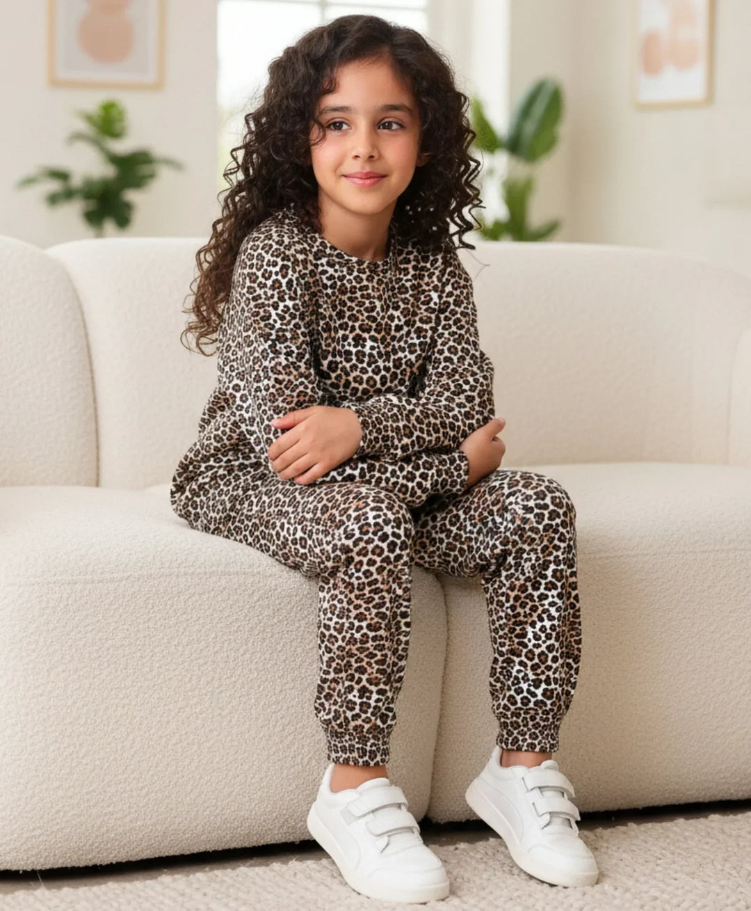 LEOPARD FLEECE GIRLS SWEATSHIRT JOGGER SET - BROWN - Anthrilo 