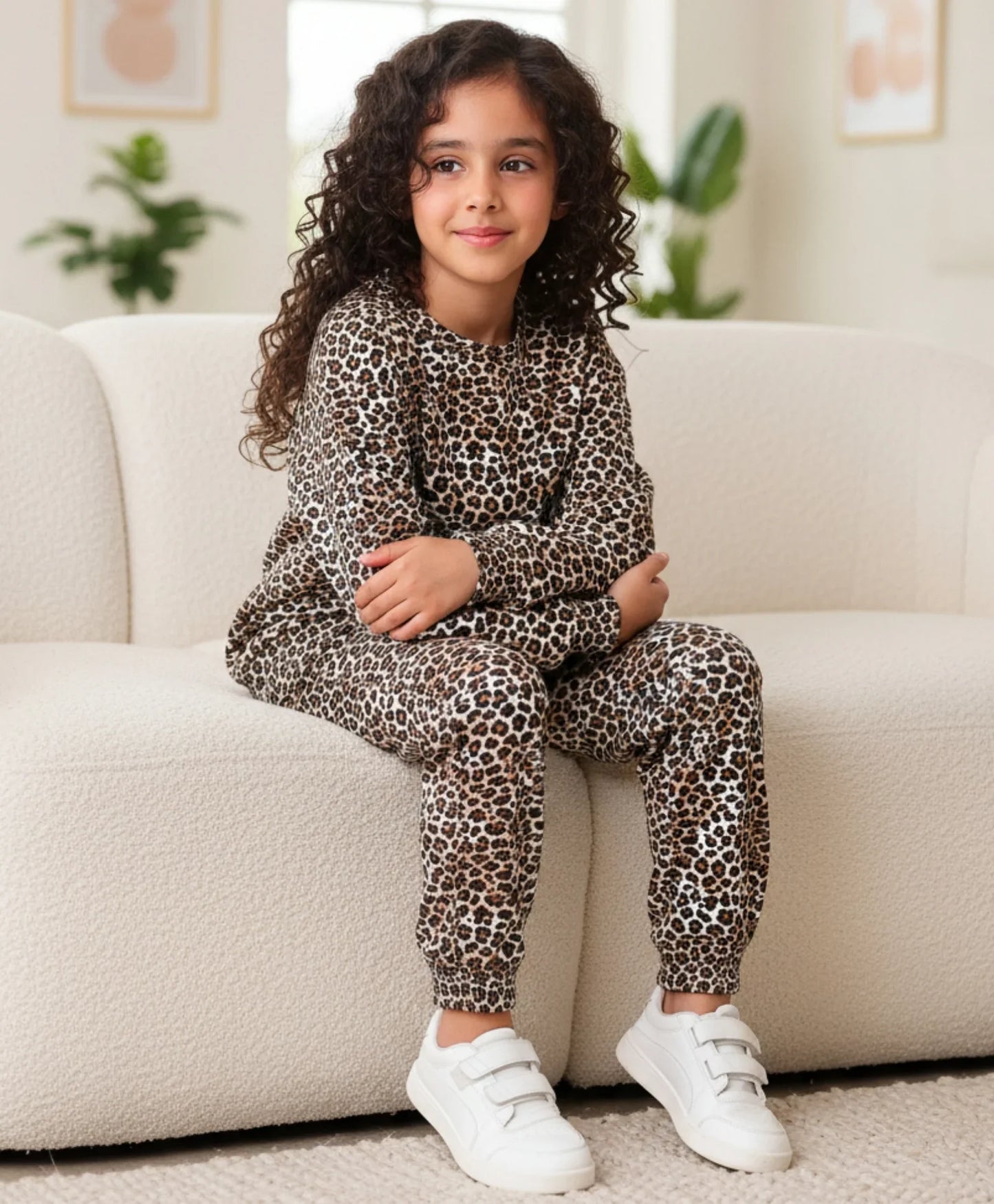 LEOPARD FLEECE GIRLS SWEATSHIRT JOGGER SET - BROWN