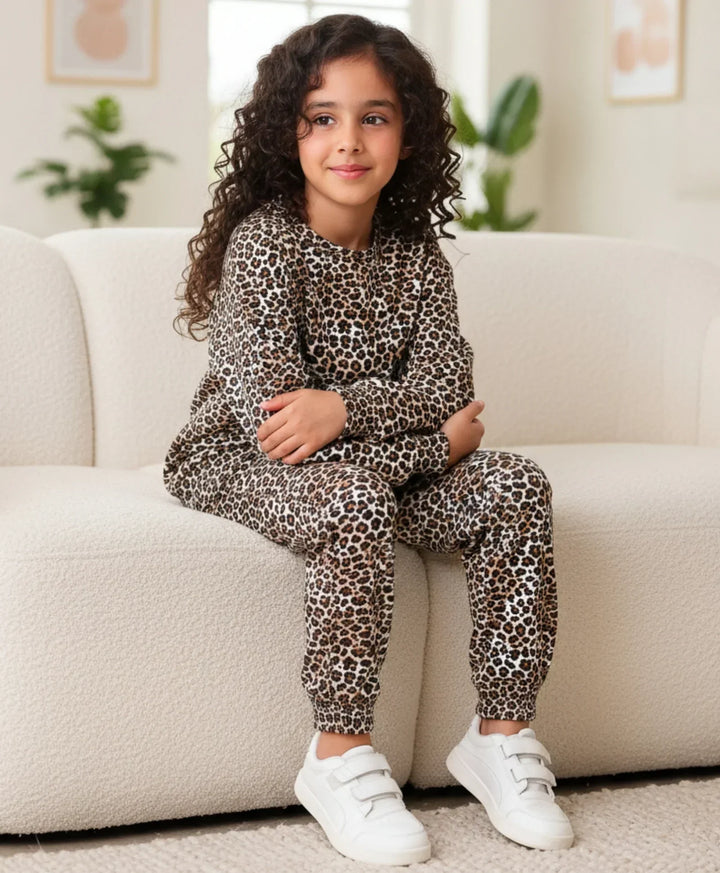 LEOPARD FLEECE GIRLS SWEATSHIRT JOGGER SET - BROWN - Anthrilo 