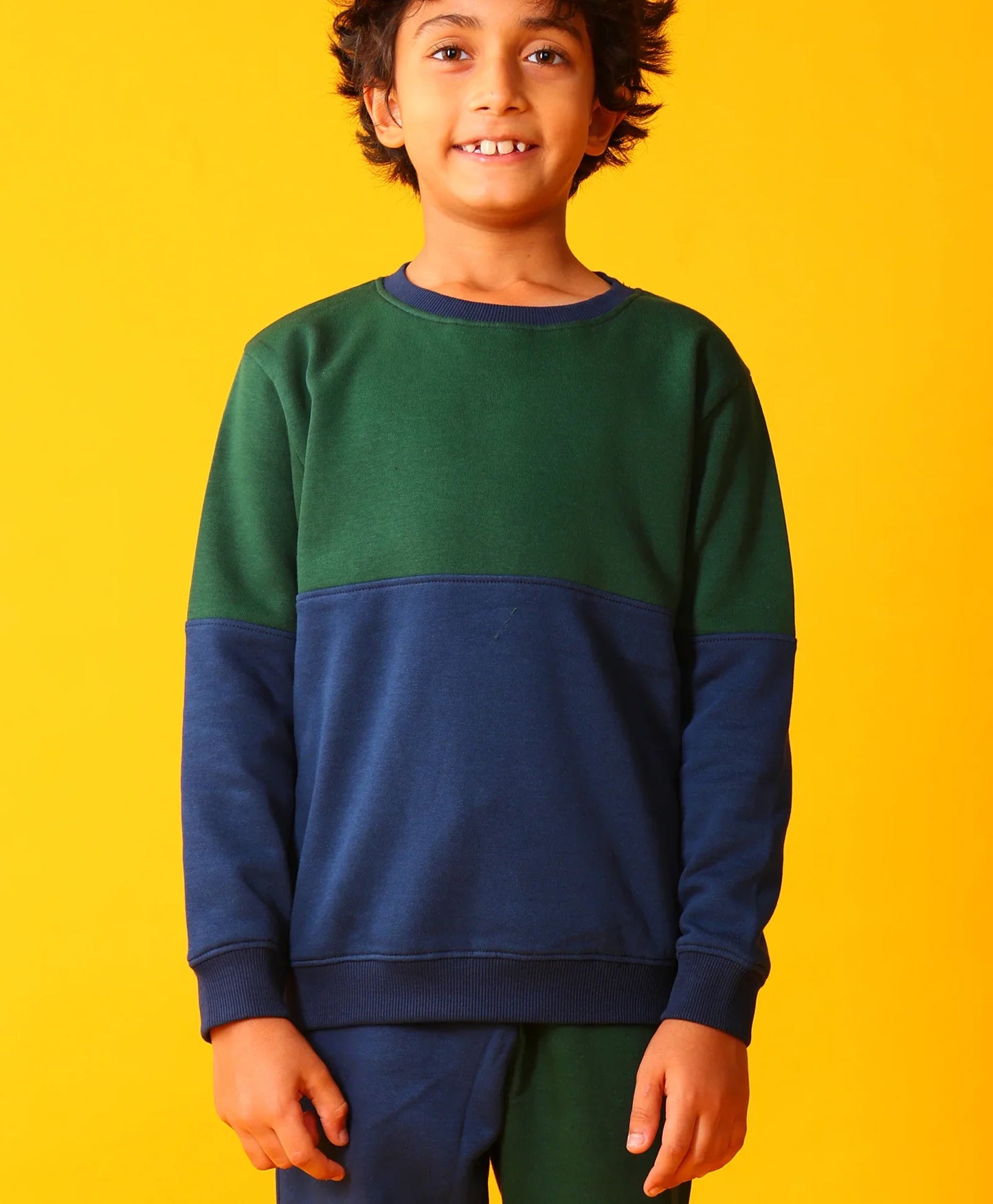 NAVY GREEN COLOR BLOCK BOYS FLEECE SWEATSHIRT JOGGER SET - NAVY/GREEN