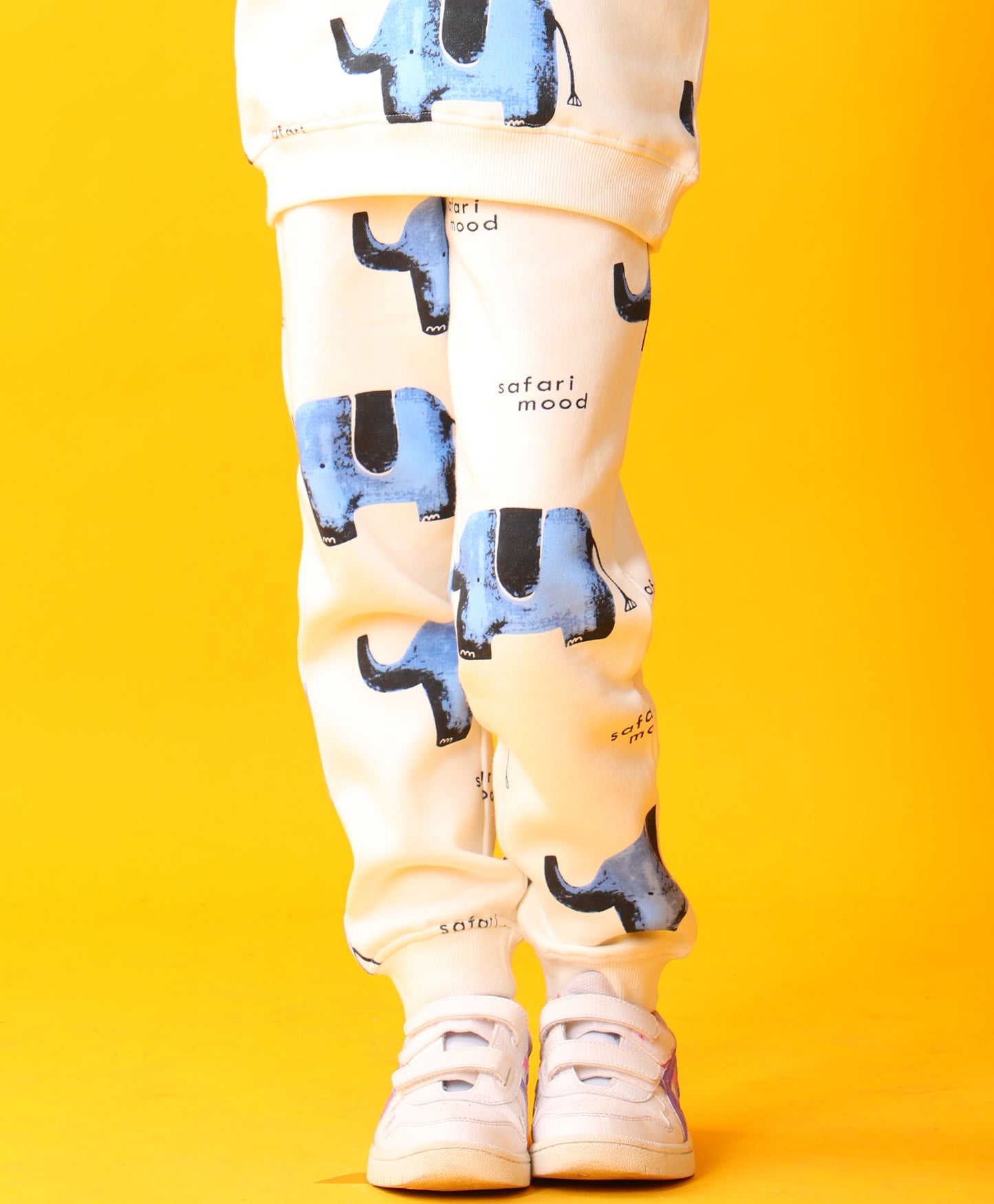 ELEPHANT SAFARI GIRLS FLEECE JOGGER - WHITE