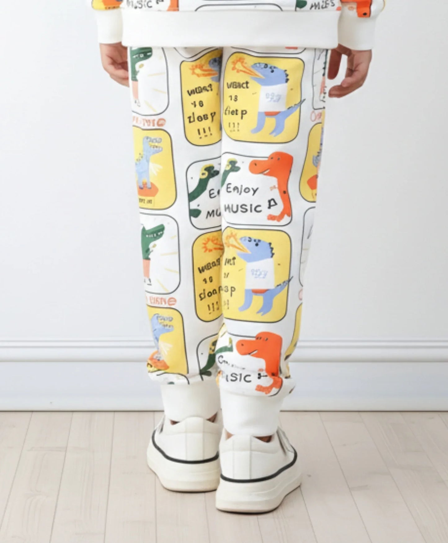 DINOSAUR STAMP FLEECE GIRLS JOGGER  - OFF WHITE