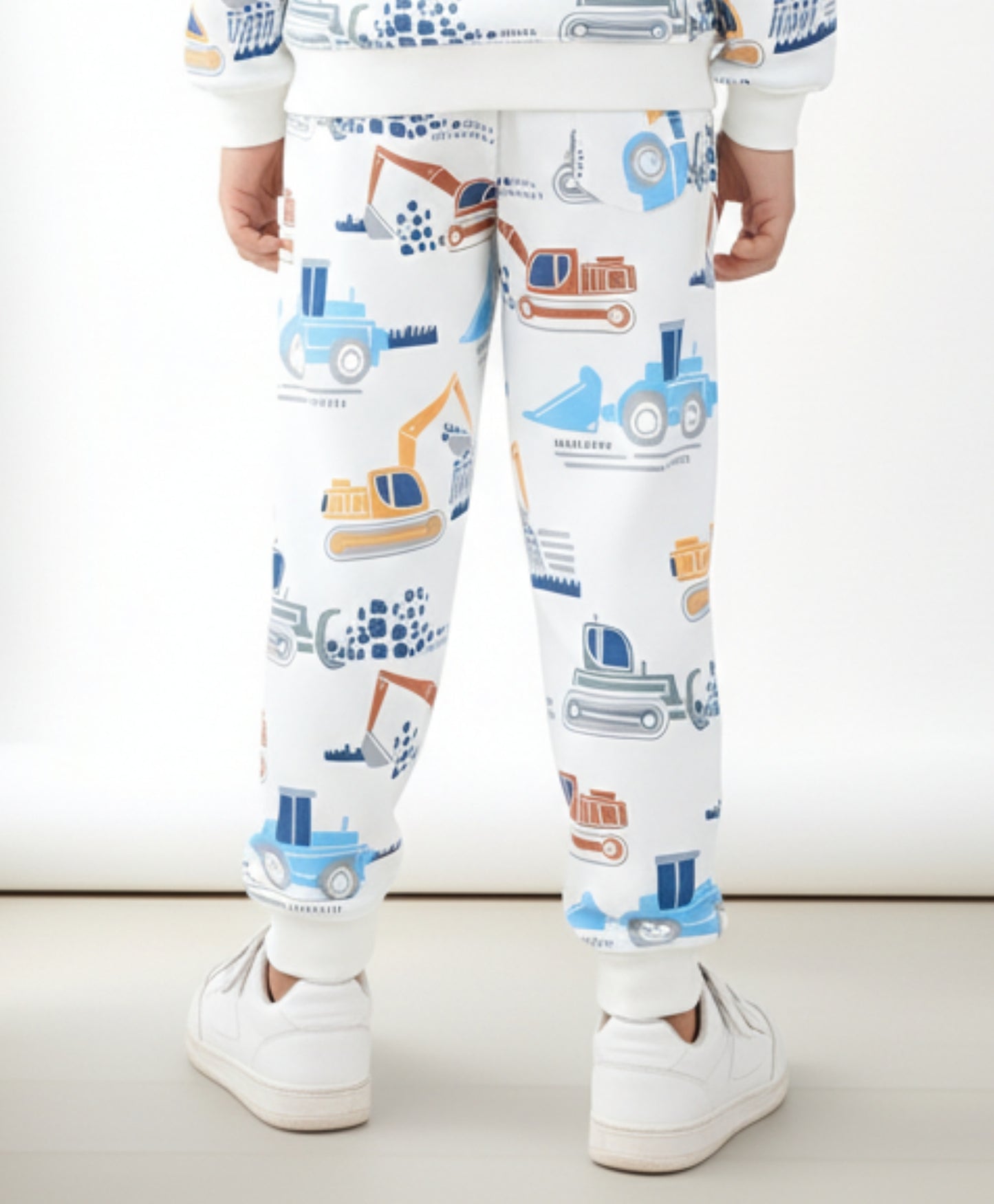 DIGGER PRINT FLEECE GIRLS JOGGER - OFF WHITE