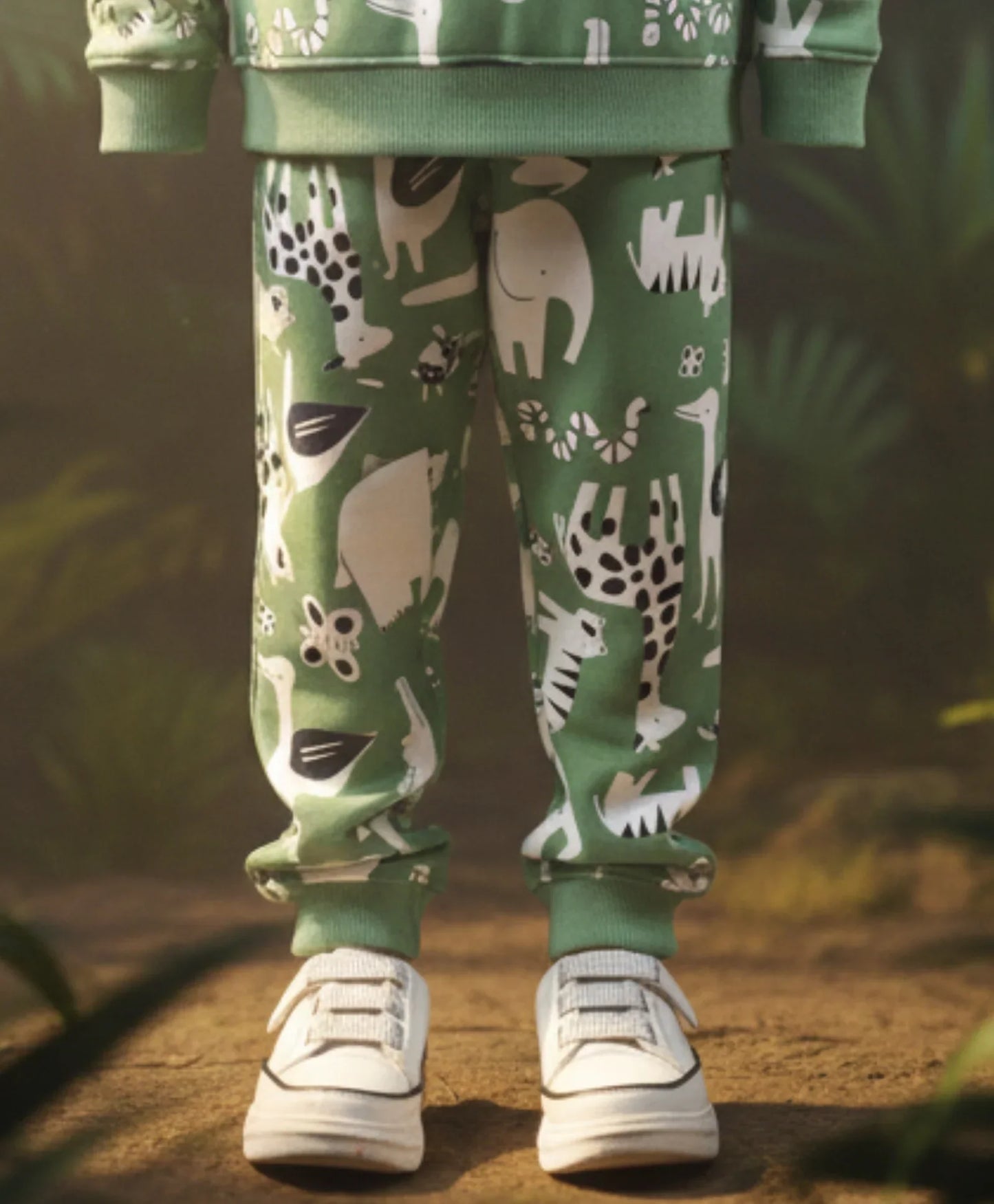 ANIMAL GREEN FLEECE GIRLS JOGGER - GREEN