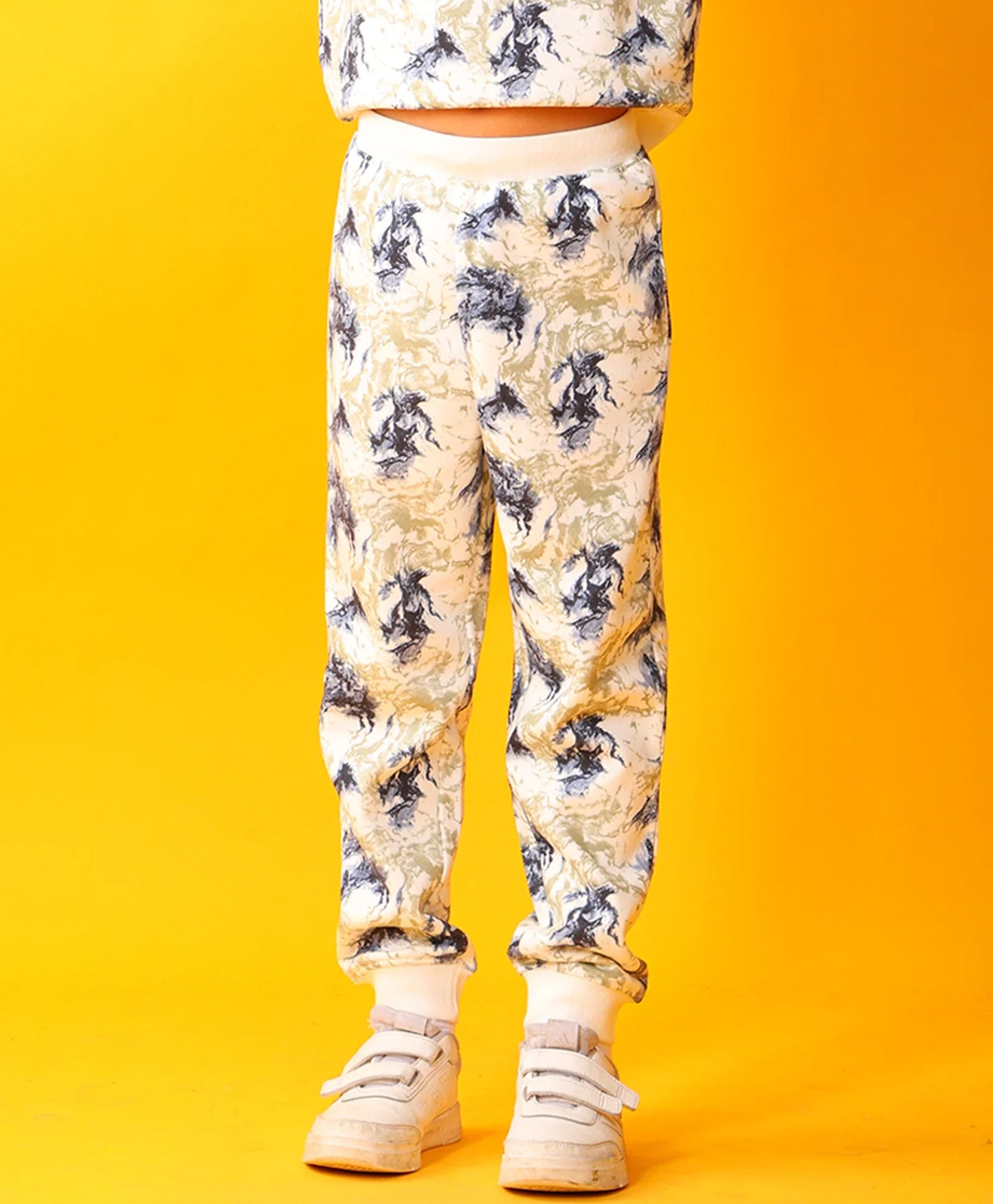 BLACK BLUE LIGHTNING FLEECE BOYS JOGGER - BLUE