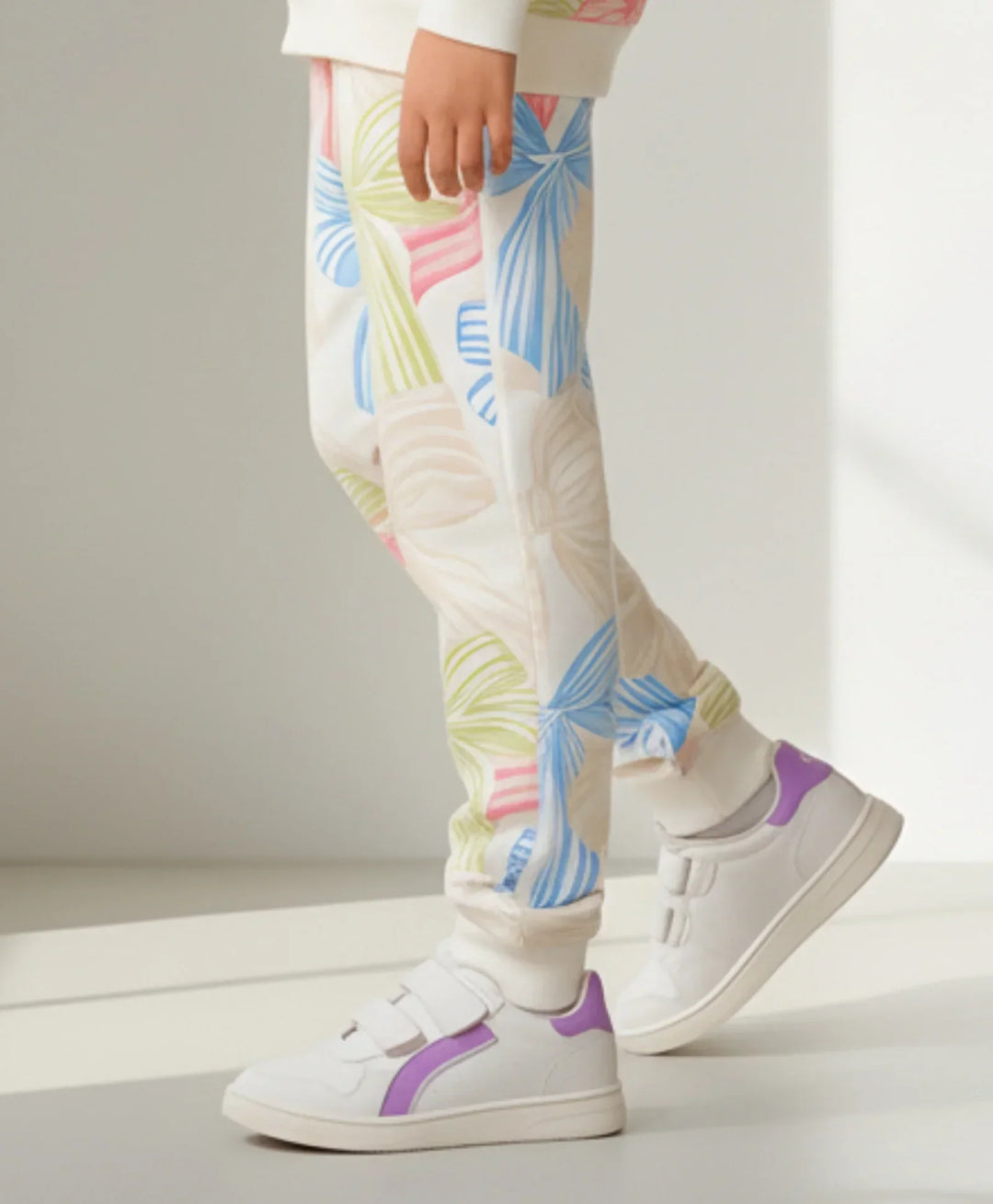PAINTED BOW FLEECE GIRLS JOGGER - OFF WHITE - Anthrilo 