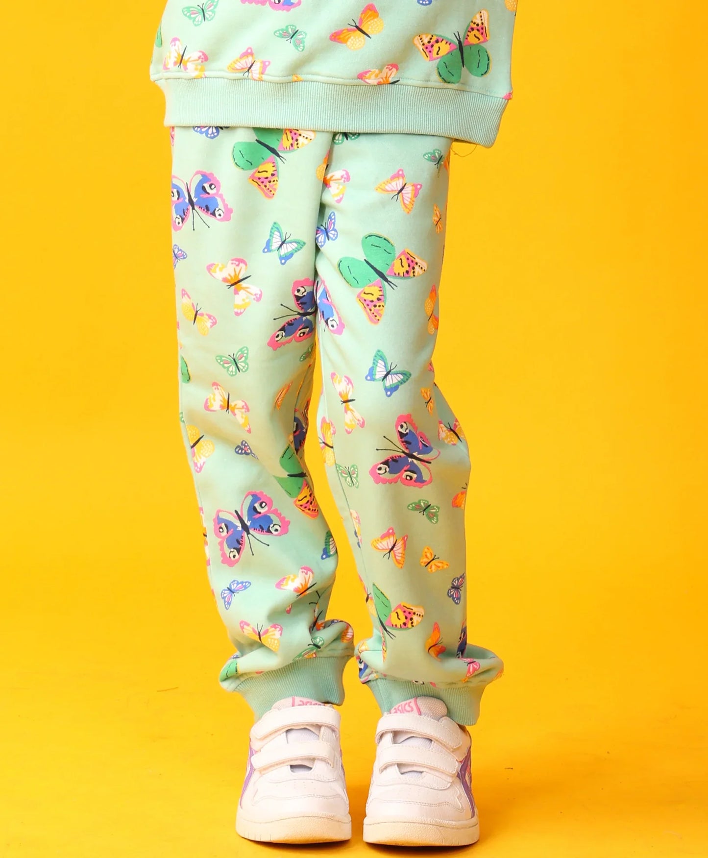 BUTTERFLY GREEN FLEECE GIRLS JOGGER - GREEN