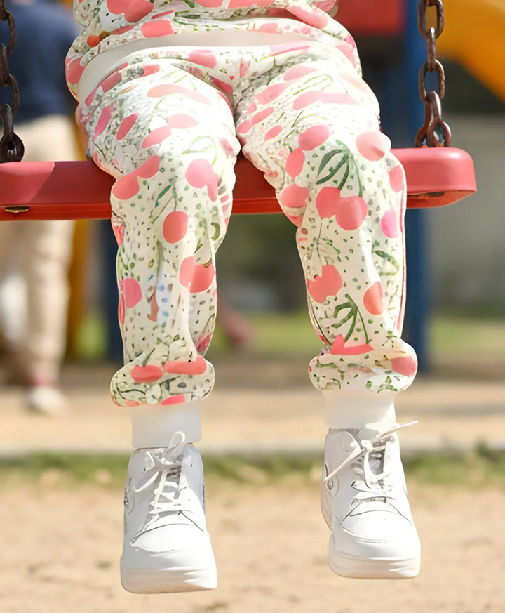 DOTTED CHERRY FLEECE GIRLS JOGGER - OFF WHITE - Anthrilo 