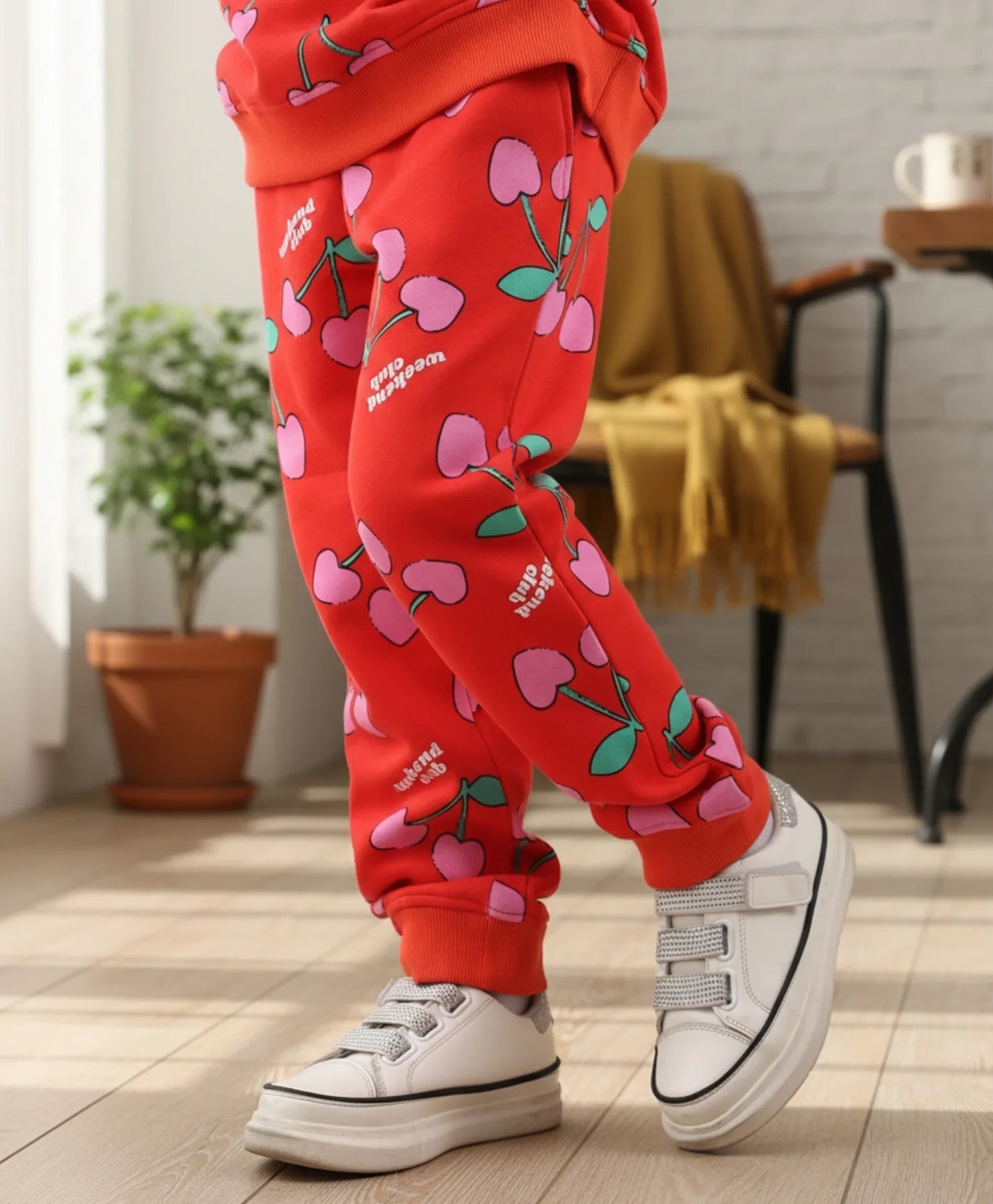 CHERRY RED FLEECE GIRLS JOGGER - RED
