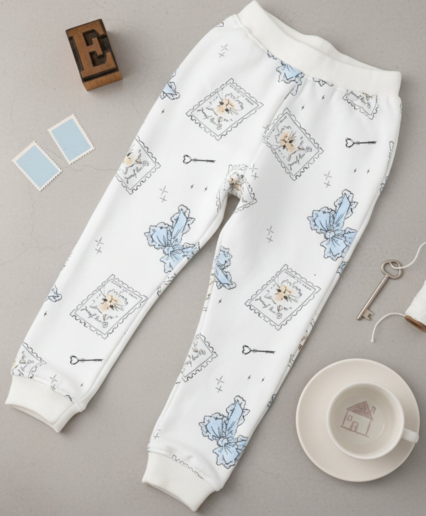 BOW KEY CAT GIRLS FLEECE JOGGER - WHITE