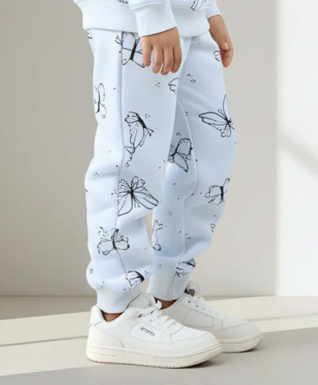 BLUE BUTTERFLY FLEECE GIRLS JOGGER - BLUE - Anthrilo 
