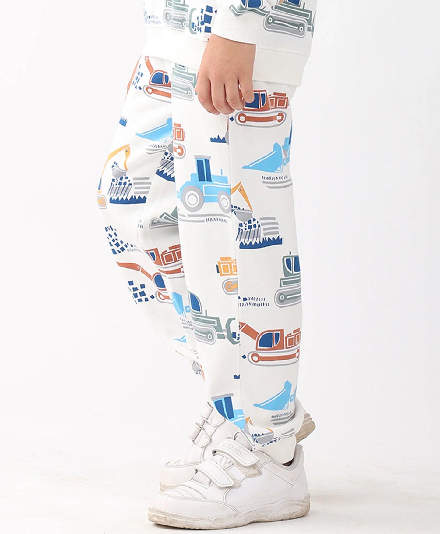 DIGGER PRINT FLEECE BOYS JOGGER - OFF WHITE