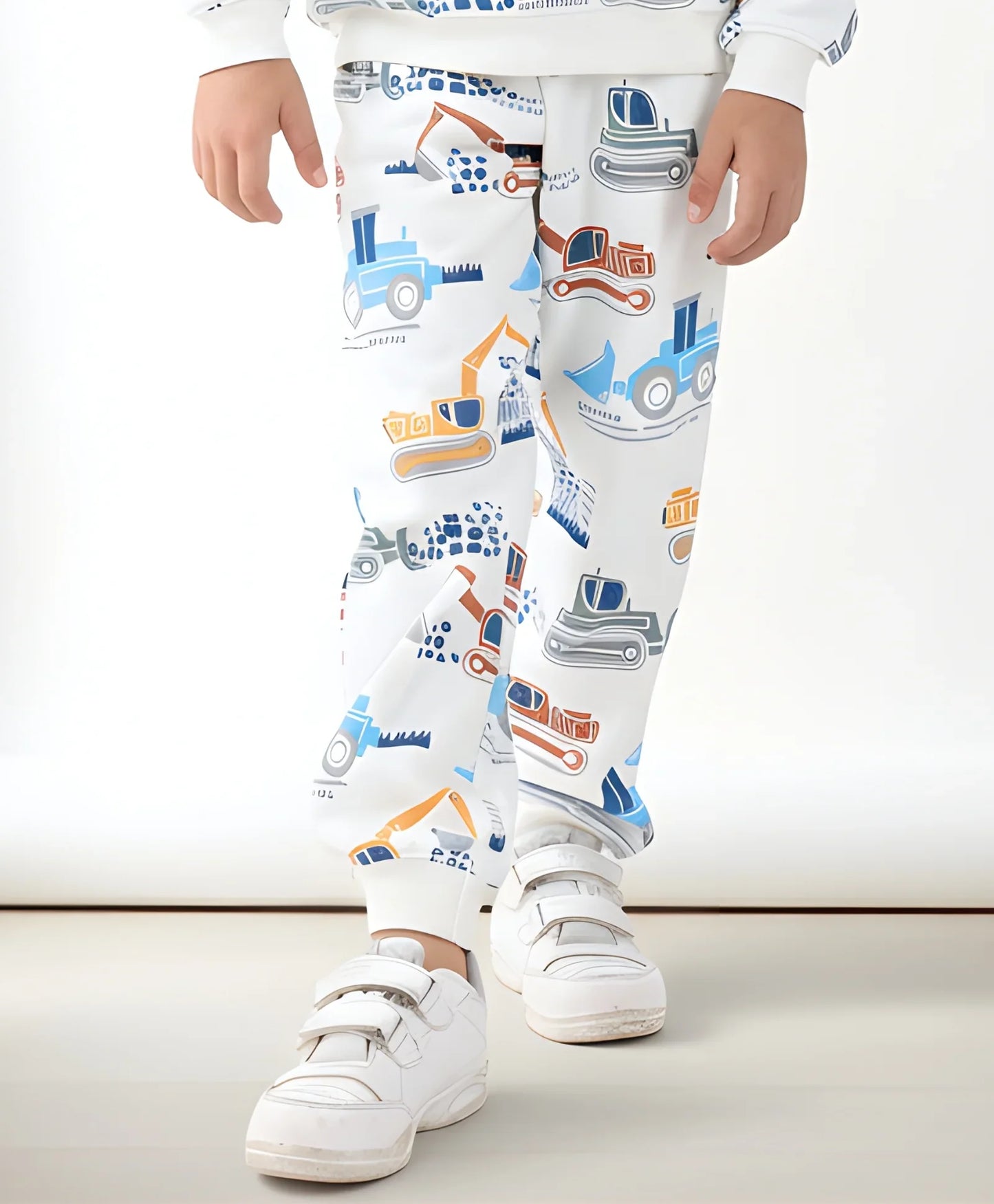 DIGGER PRINT FLEECE BOYS JOGGER - OFF WHITE