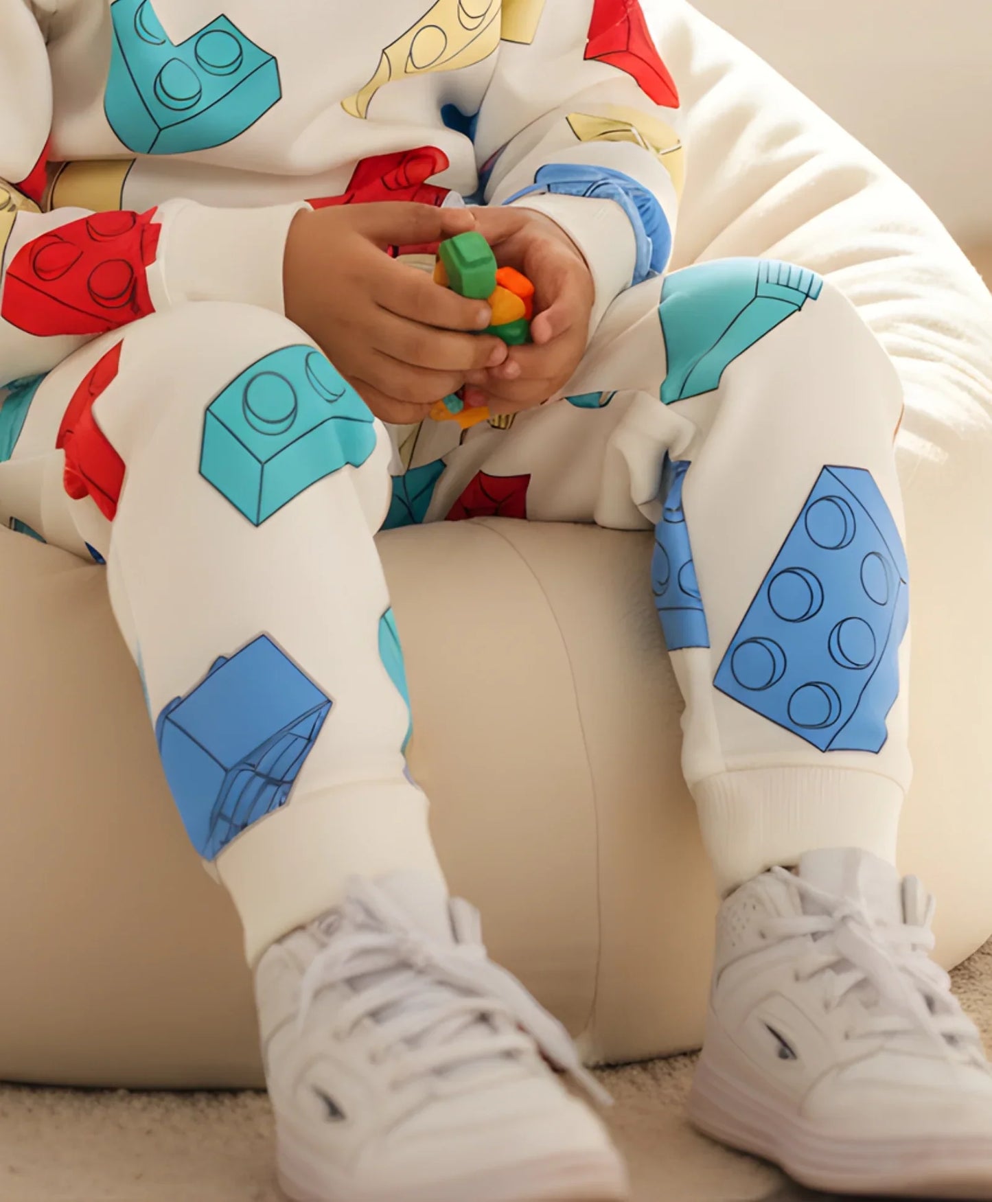 BLOCK BUILDER FLEECE BOYS JOGGER - OFF WHITE