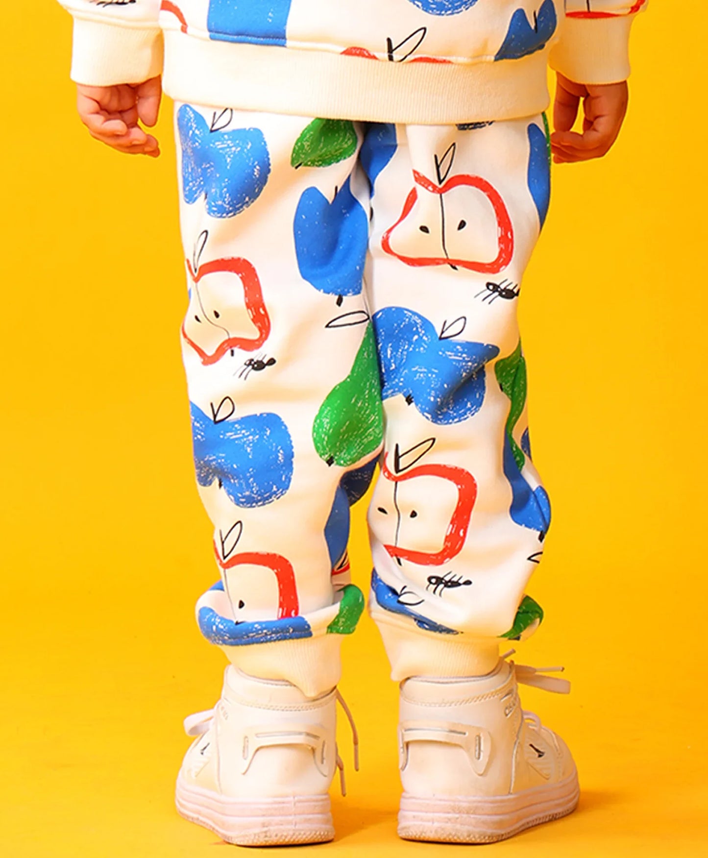 APPLE PEAR BOYS FLEECE JOGGER - WHITE