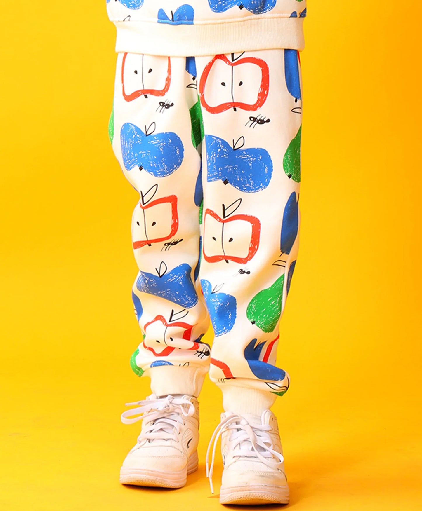 APPLE PEAR BOYS FLEECE JOGGER - WHITE