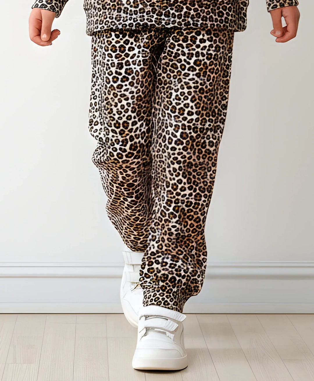 LEOPARD FLEECE GIRLS JOGGER - BROWN - Anthrilo 