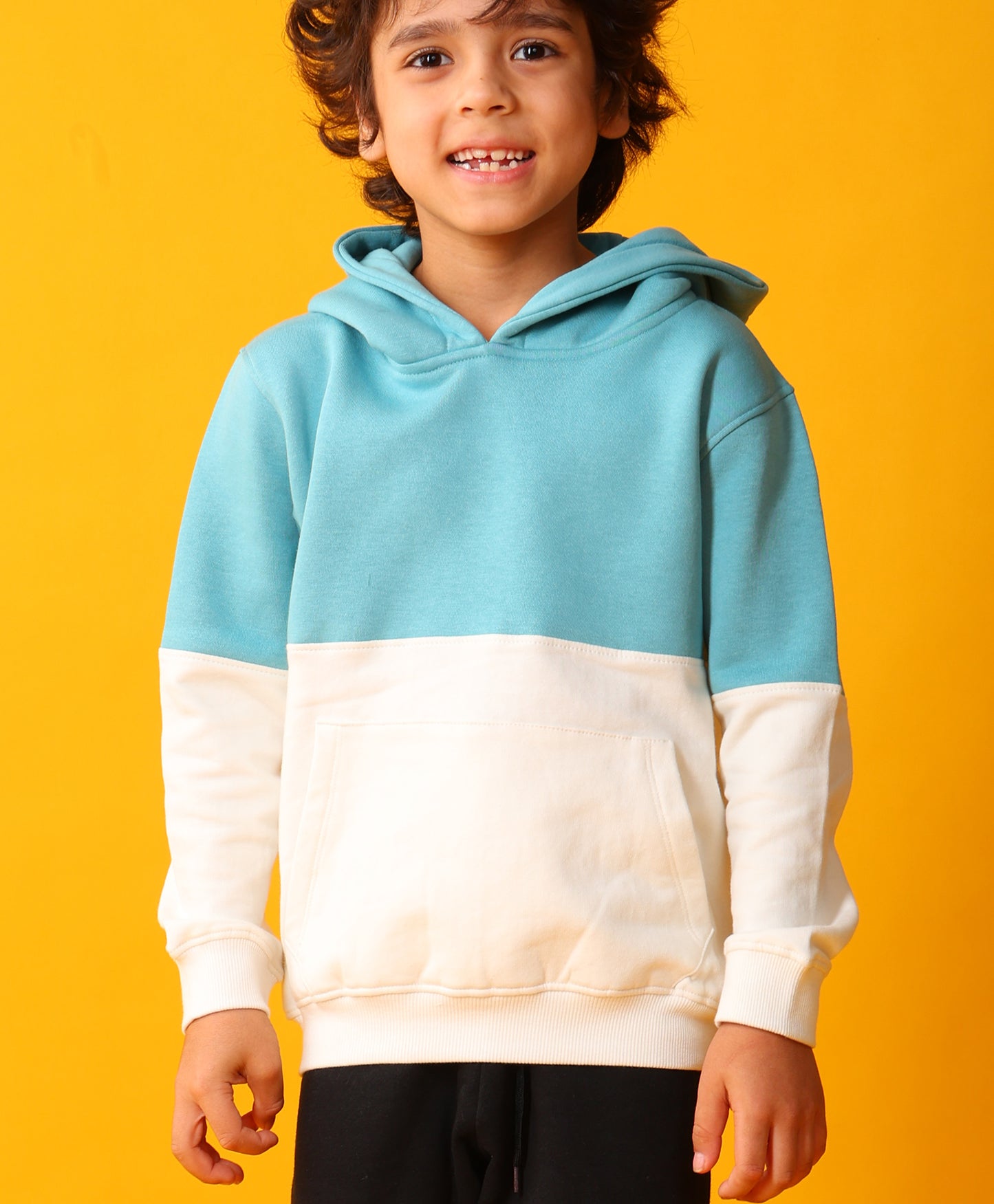 OIL GREEN COLOR BLOCK BOYS FLEECE HOODIE - OIL GREEN WHITE