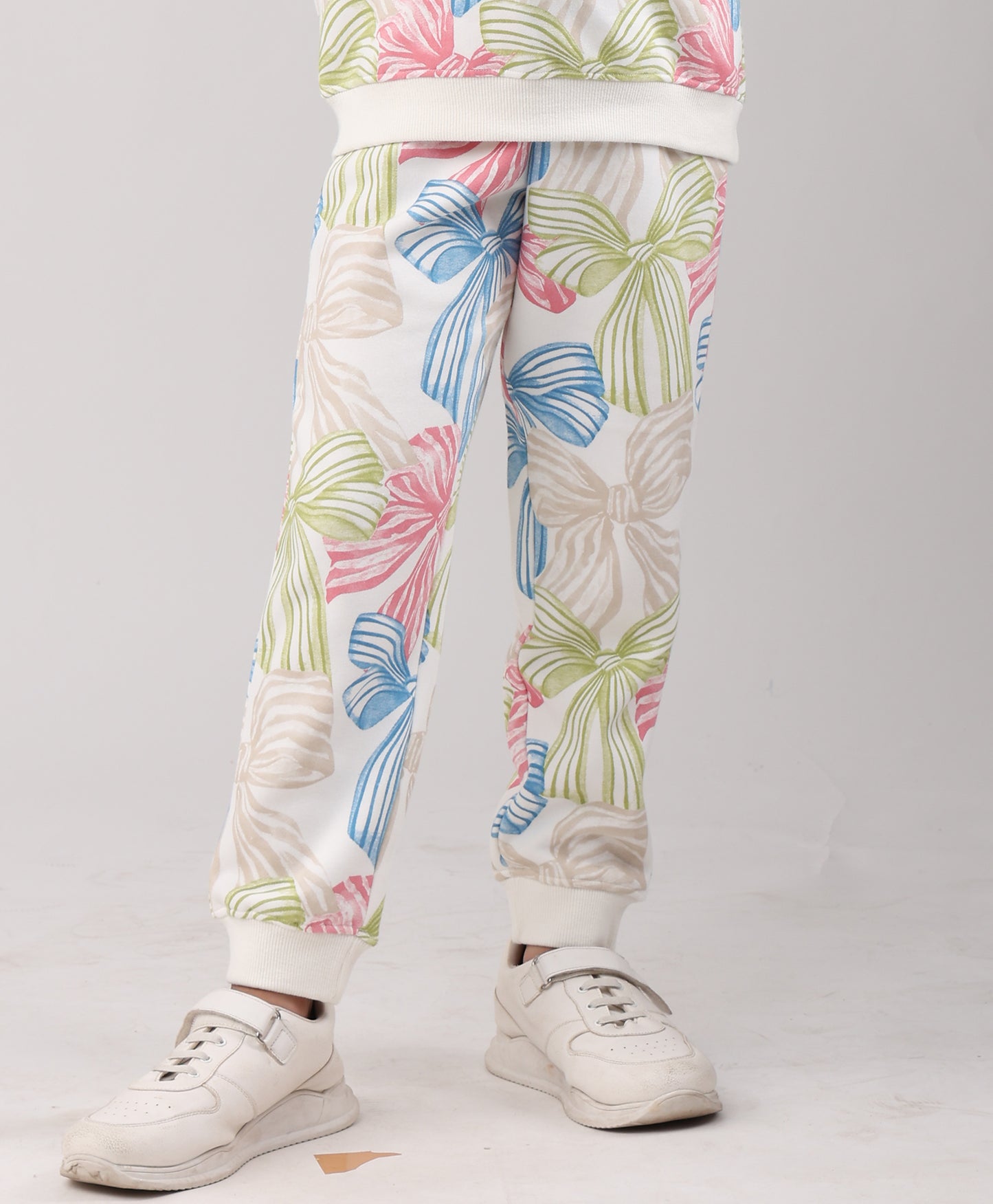 PAINTED BOW FLEECE GIRLS JOGGER - OFF WHITE