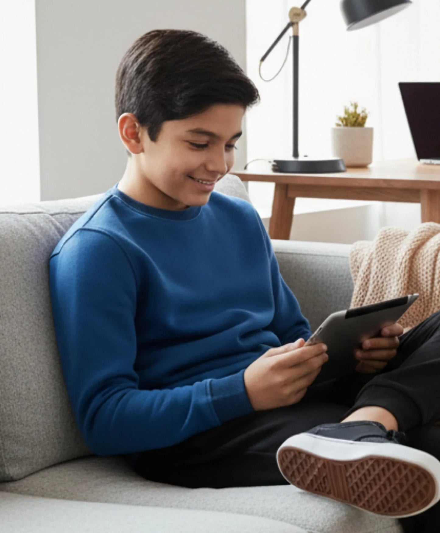 BLUE MELANGE BOYS FLEECE SWEATSHIRT - BLUE