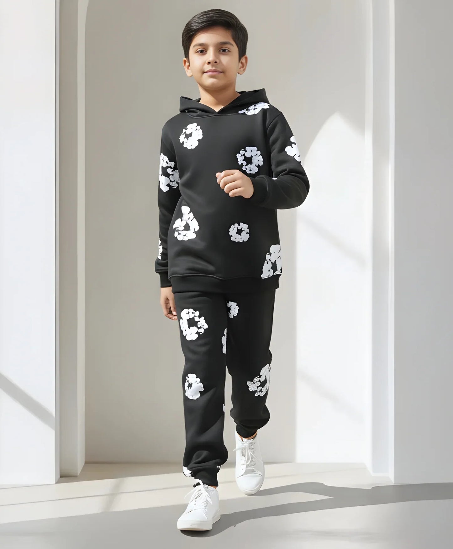POP BLACK & WHITE BOYS FLEECE HOODIE JOGGER SET - BLACK