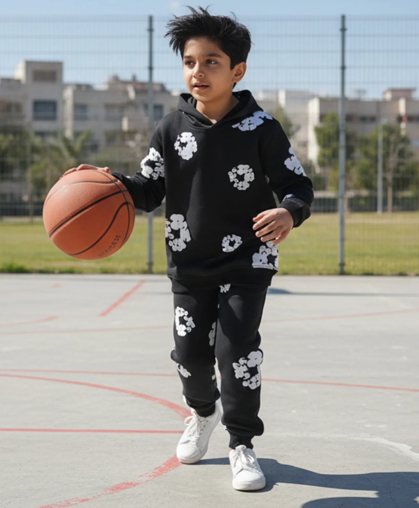POP BLACK & WHITE BOYS FLEECE HOODIE JOGGER SET - BLACK