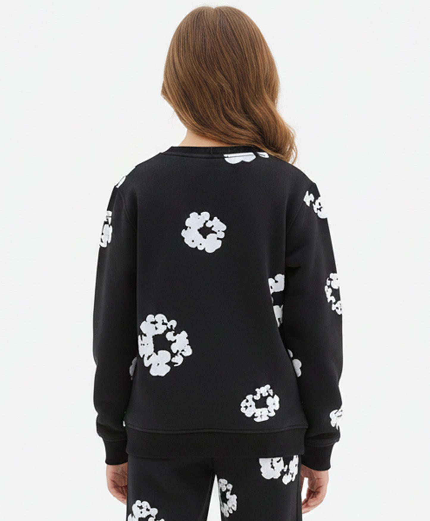 POP BLACK & WHITE GIRLS FLEECE SWEATSHIRT - BLACK