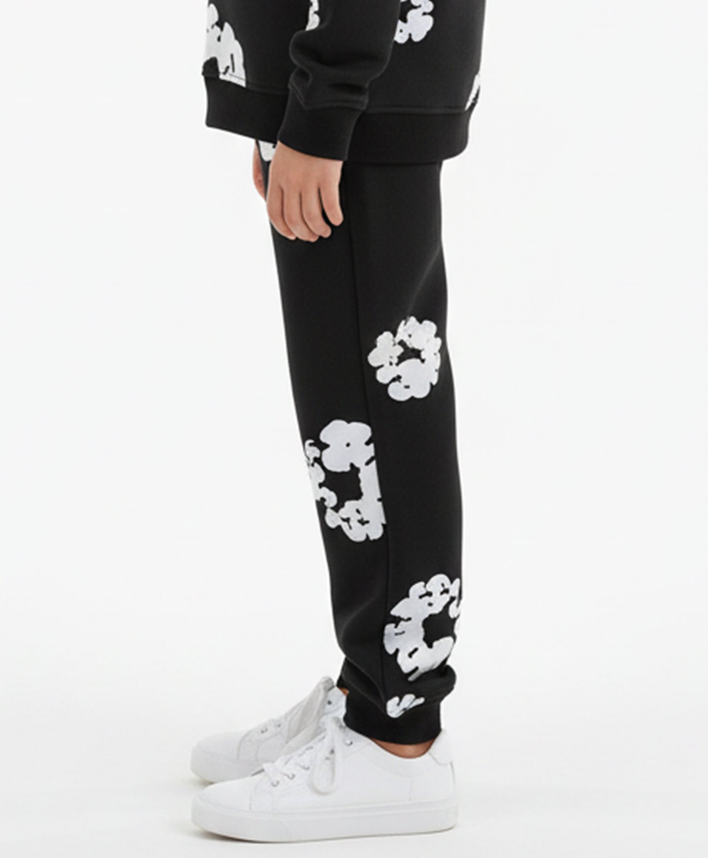 POP BLACK & WHITE BOYS FLEECE WINTER JOGGER - BLACK
