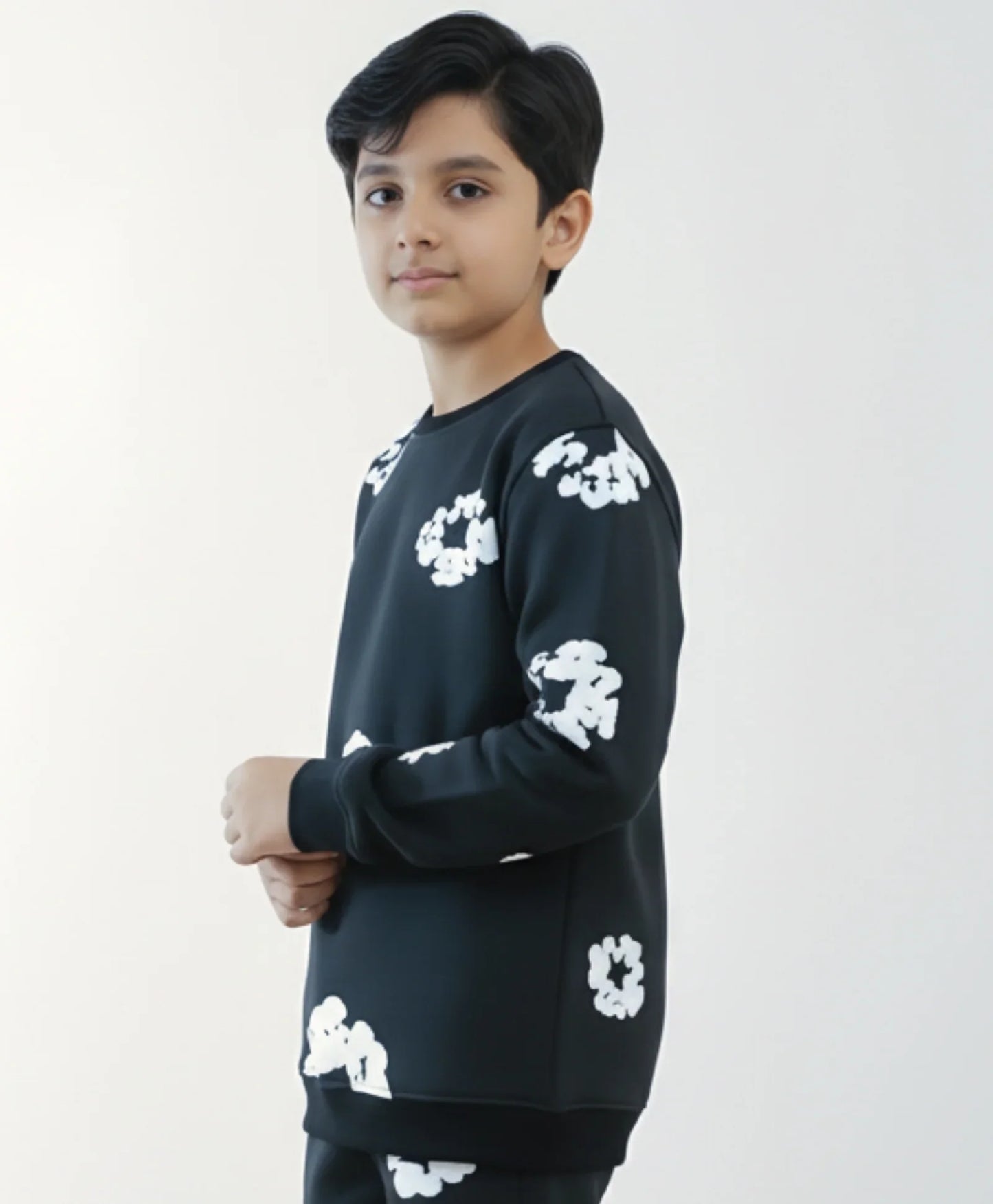 POP BLACK & WHITE BOYS FLEECE SWEATSHIRT - BLACK