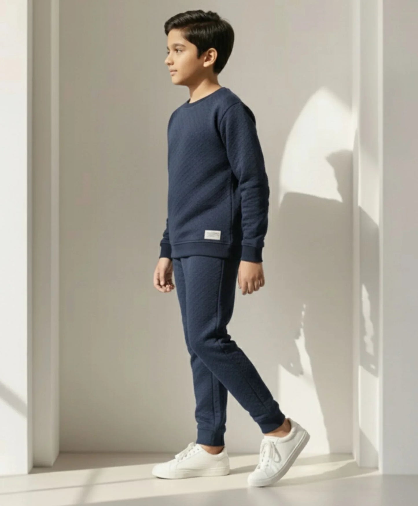 MINIMAL ESSENTIALS FLEECE SWEATSHIRT JOGGER SET - NAVY