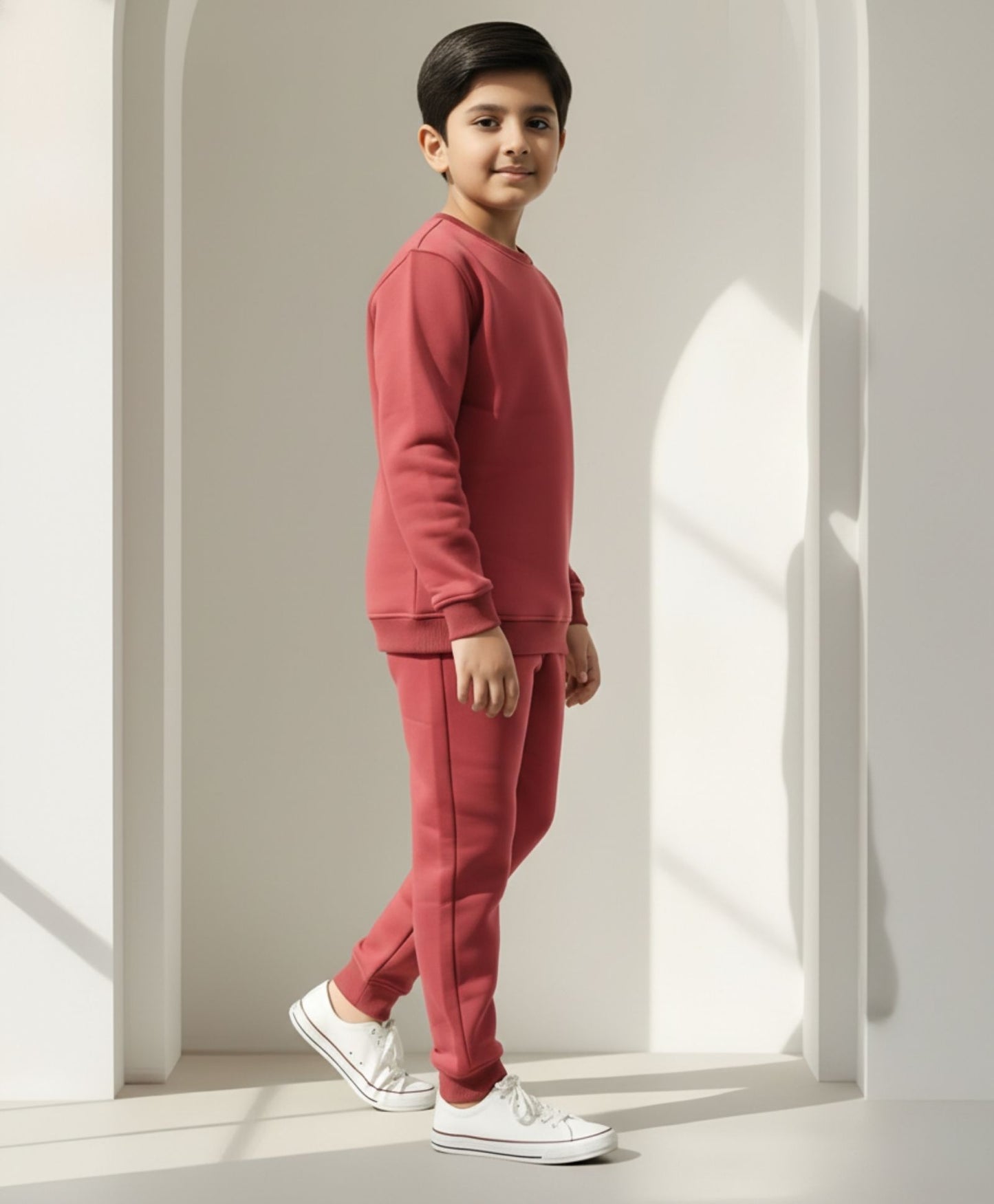 BEYOND BASIC FLEECE SWEATSHIRT JOGGER SET- WINE