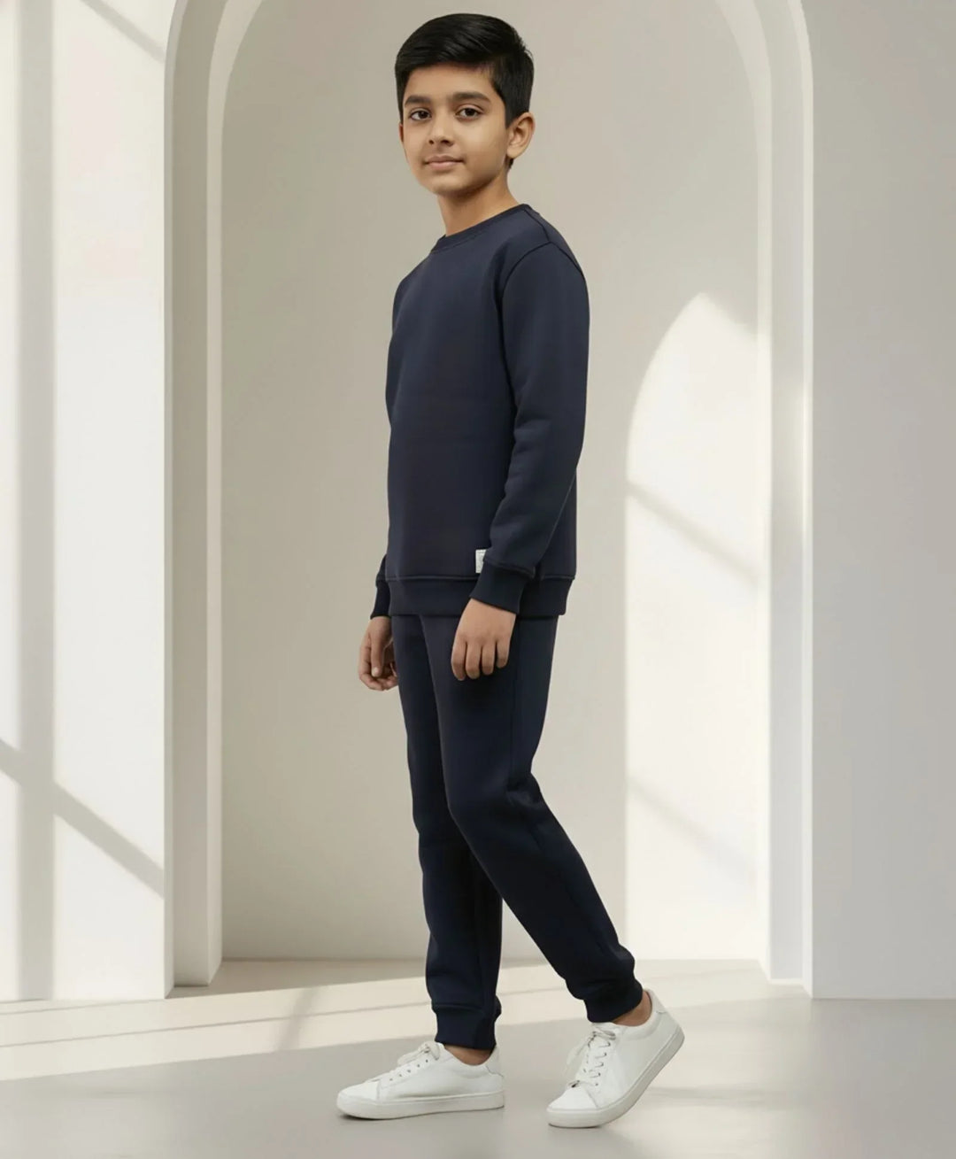 UNBOUND ESSENTIALS FLEECE SWEATSHIRT JOGGER SET - NAVY - Anthrilo 