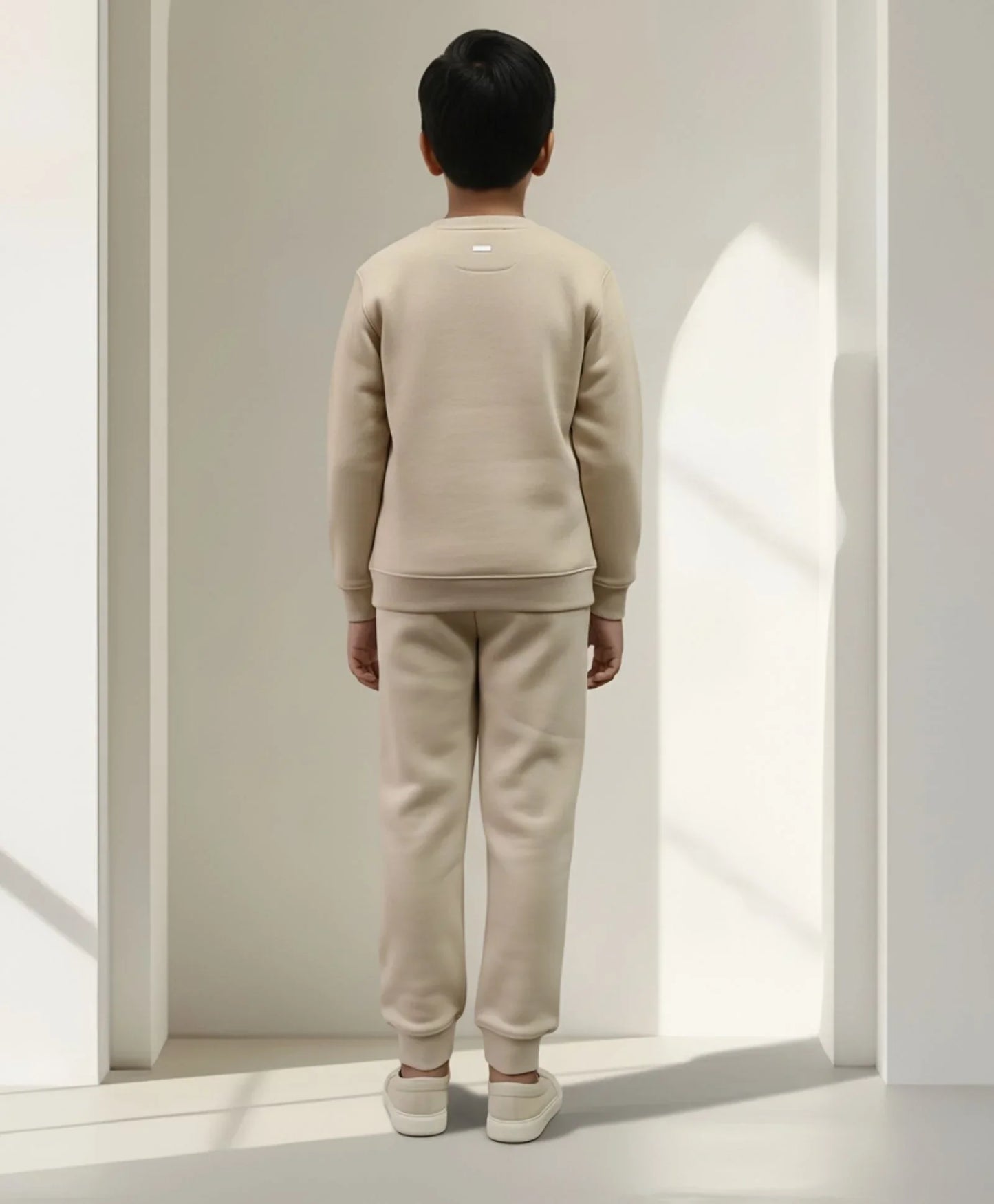 NEW ESSENTIALS FLEECE SWEATSHIRT JOGGER SET - BEIGE