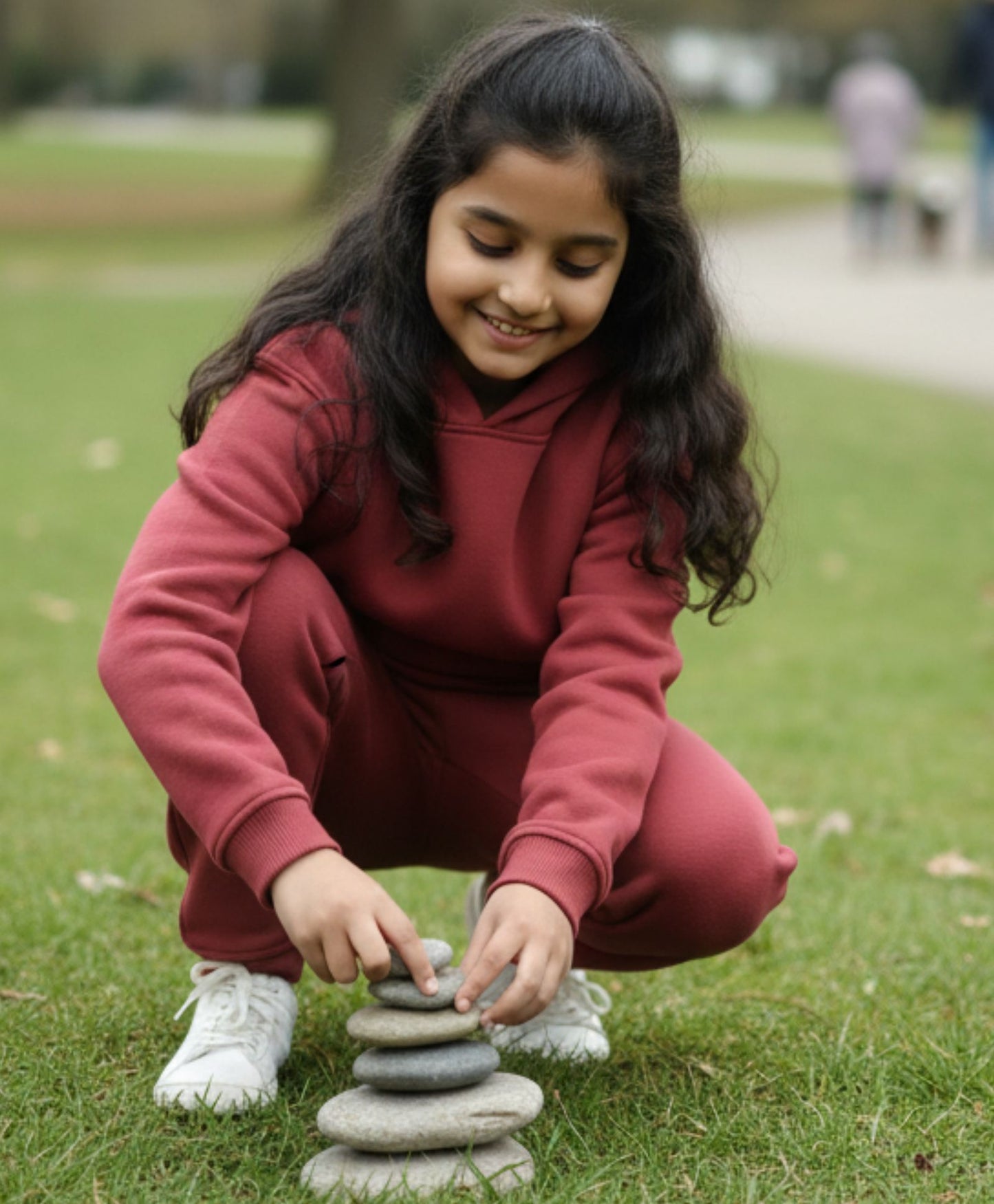 BEYOND BASIC GIRLS FLEECE HOODIE JOGGER SET - WINE