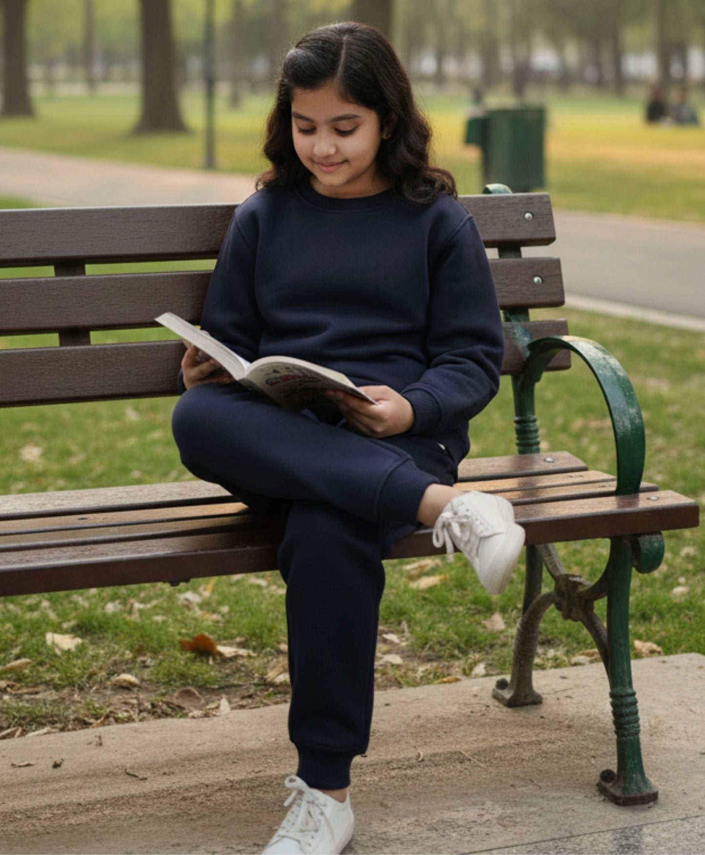 UNBOUND ESSENTIALS GIRLS FLEECE SWEATSHIRT JOGGER SET - NAVY