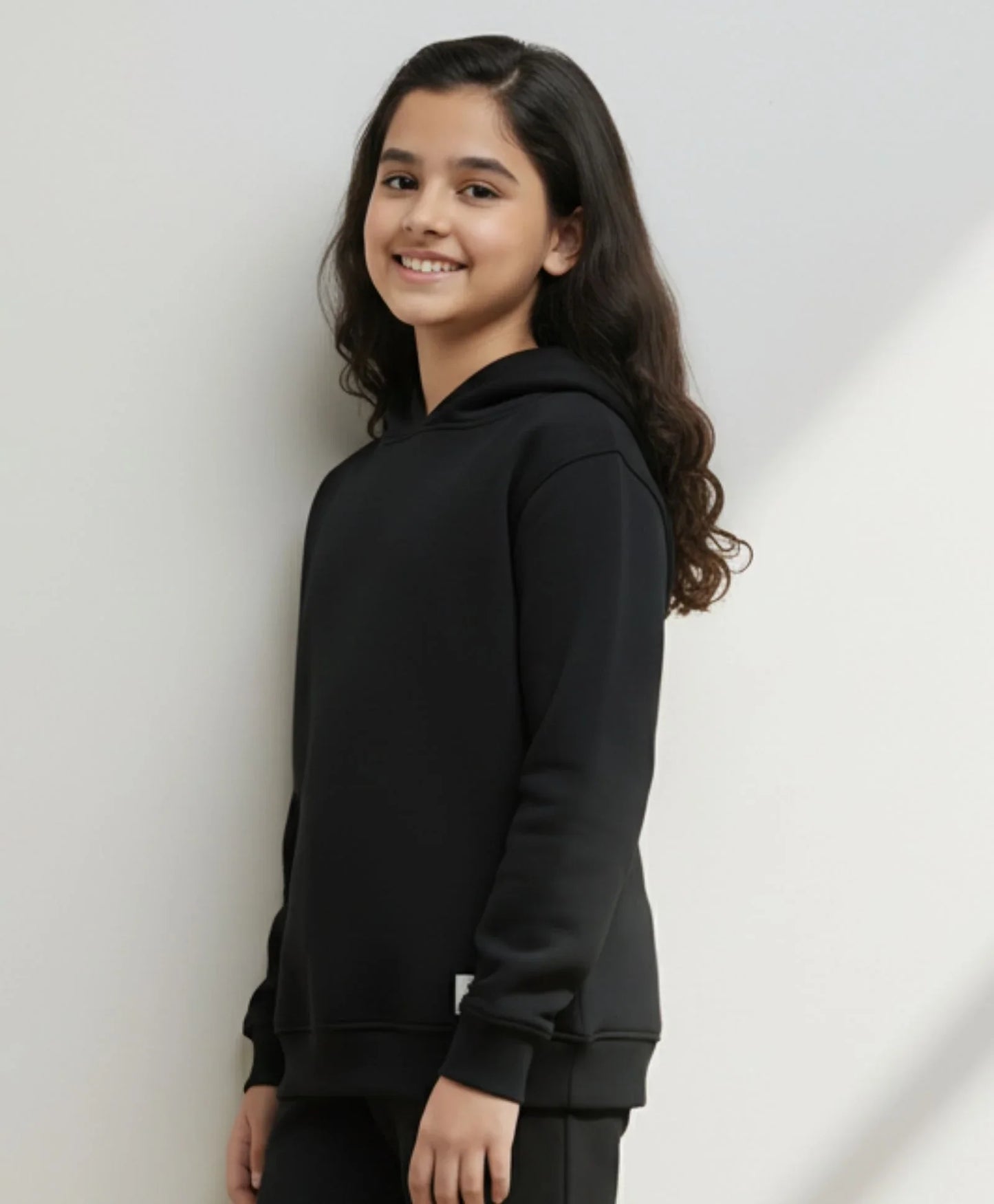 REBEL ESSENTIALS GIRLS FLEECE HOODIE - BLACK