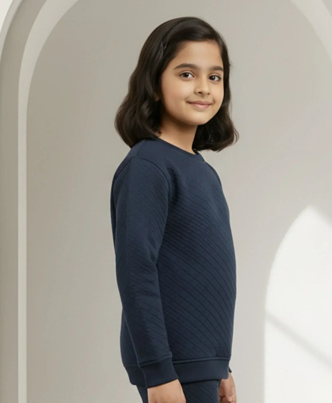 MINIMAL ESSENTIALS GIRLS FLEECE SWEATSHIRT - NAVY - Anthrilo 