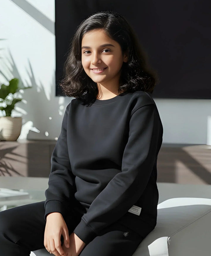 REBEL ESSENTIALS GIRLS FLEECE SWEATSHIRT - BLACK - Anthrilo 
