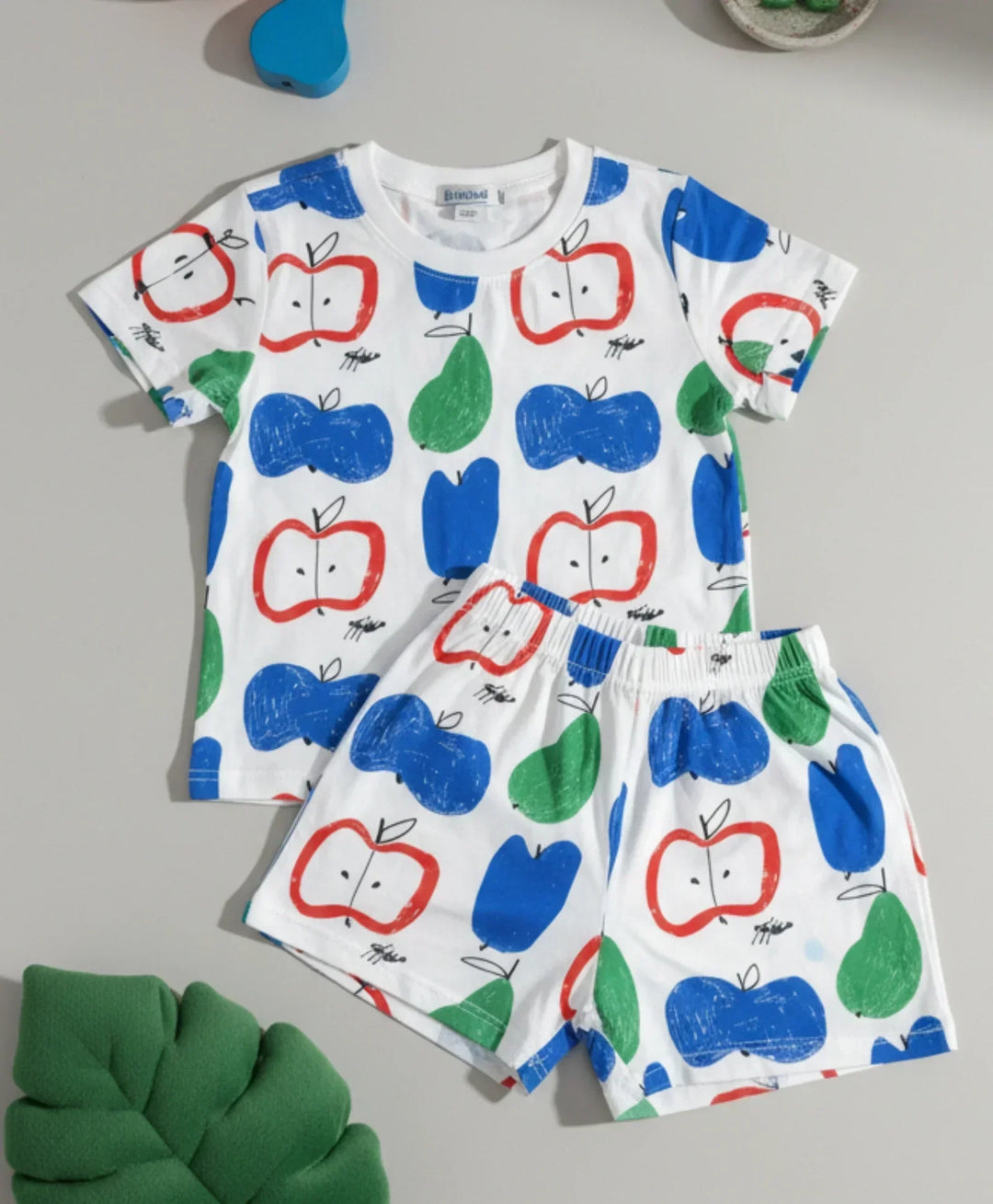 Apple Pear Sleepwear Short Set - White