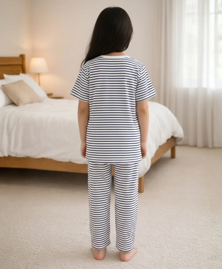 BLACK WHITE STRIPE GIRLS SHORT SLEEVE PYJAMA SET - BLACK/WHITE - Anthrilo 