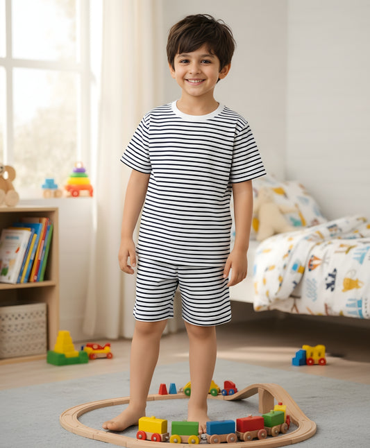 BLACK WHITE STRIPE SLEEPWEAR SHORT SET - BLACK/WHITE