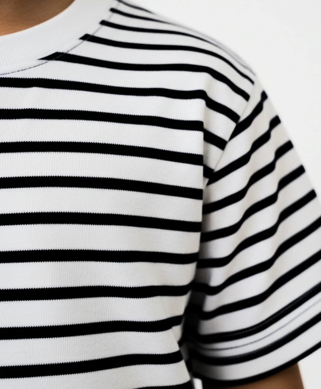 BLACK WHITE STRIPE SLEEPWEAR SHORT SET - BLACK/WHITE - Anthrilo 
