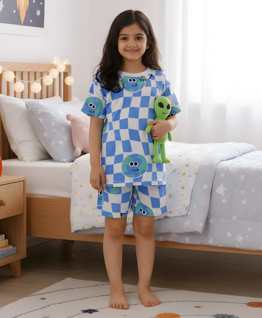 GLOBE CHECK GIRLS SLEEPWEAR SHORT SET - WHITE - Anthrilo 