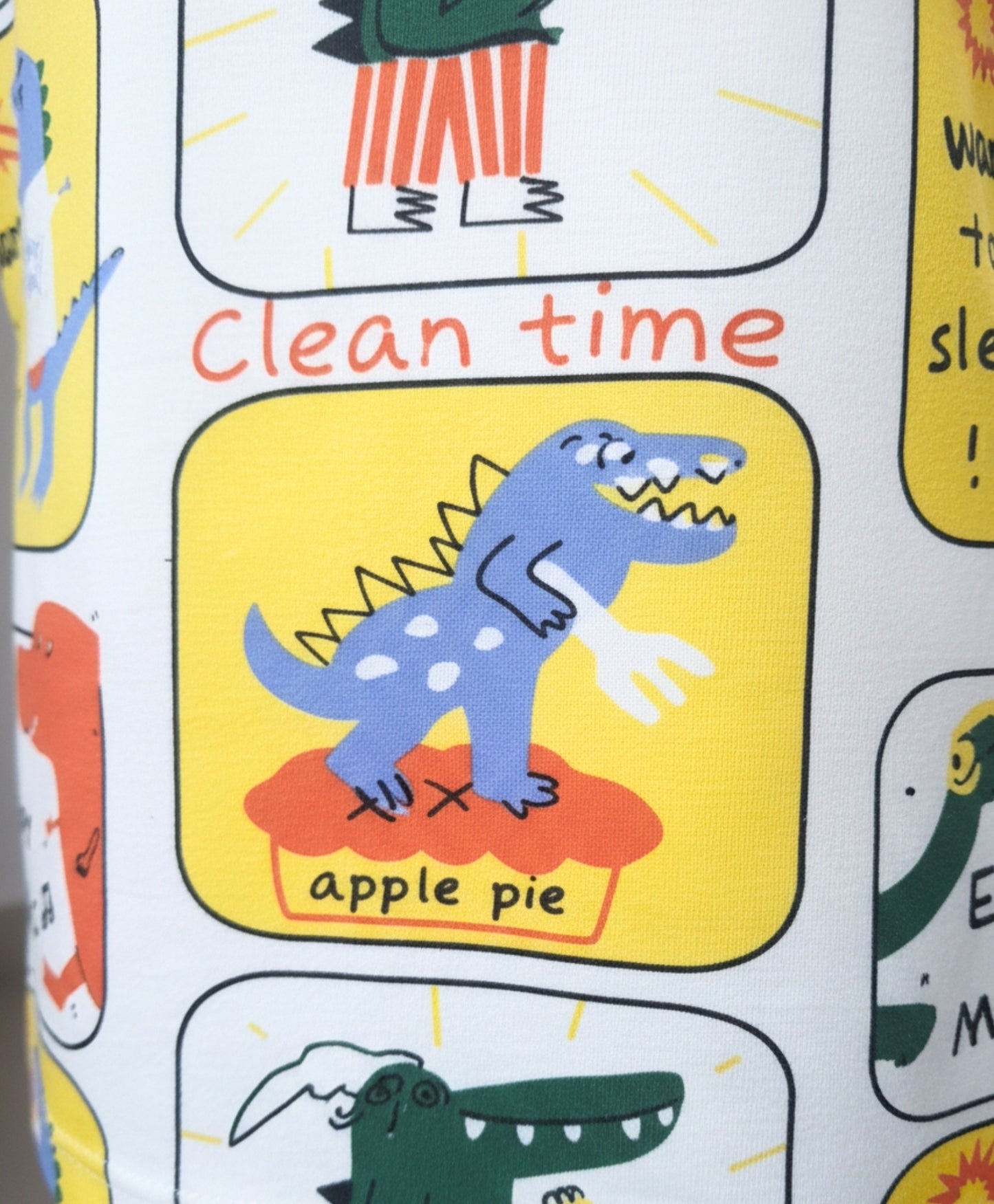 DINOSAUR STAMP GIRLS SHORT SLEEVE PYJAMA SET - YELLOW