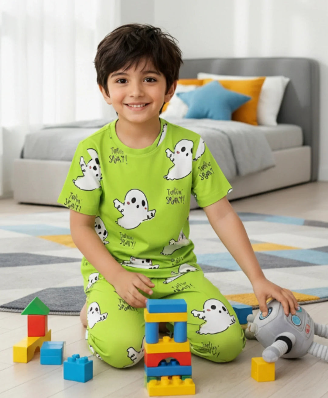 SPOOKY SHORT SLEEVE PYJAMA SET - LIME GREEN - Anthrilo 