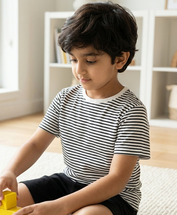 BLACK WHITE STRIPED BOYS SHORT SLEEVES T-SHIRT - BLACK/WHITE