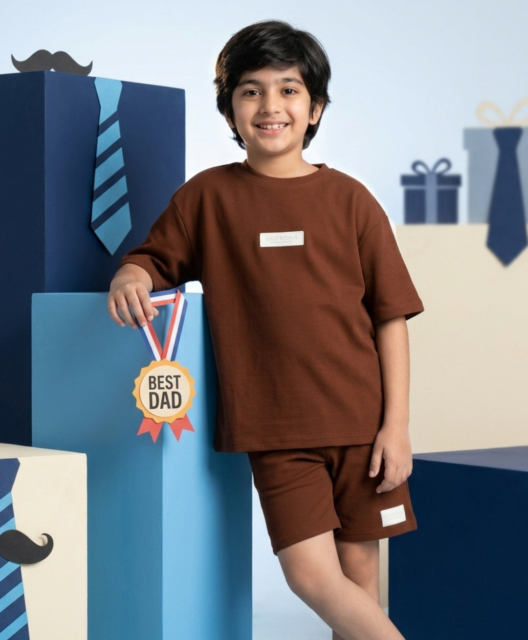 ESSENTIALS OVERSIZED BOYS TSHIRT SHORTS SET - RUST
