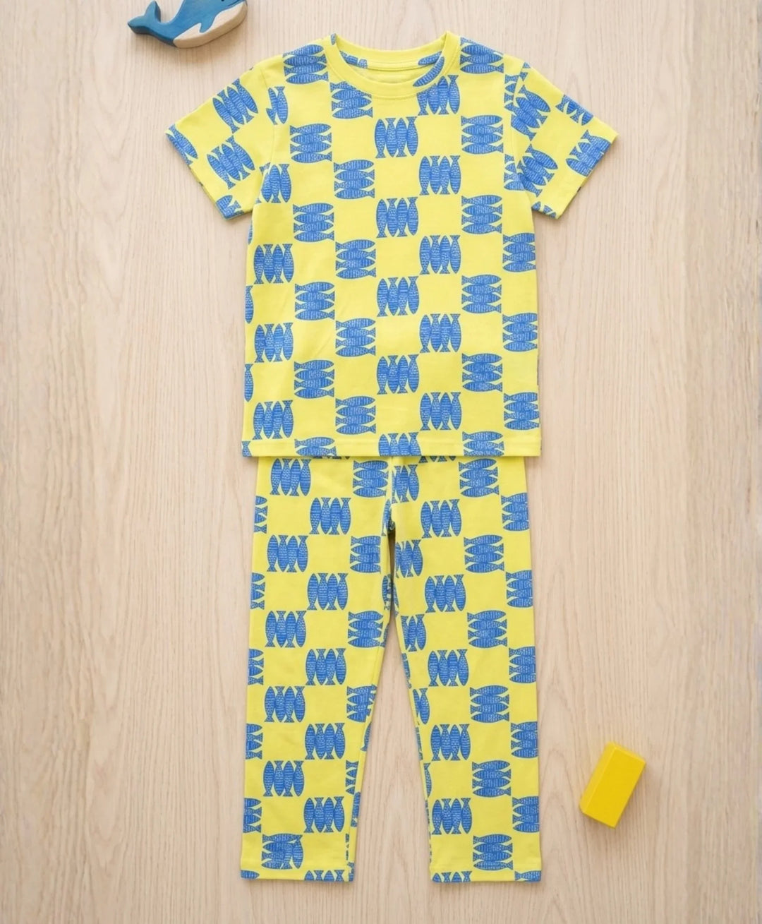 Fish Yellow Girls Short Sleeve Pyjama Set - Yellow