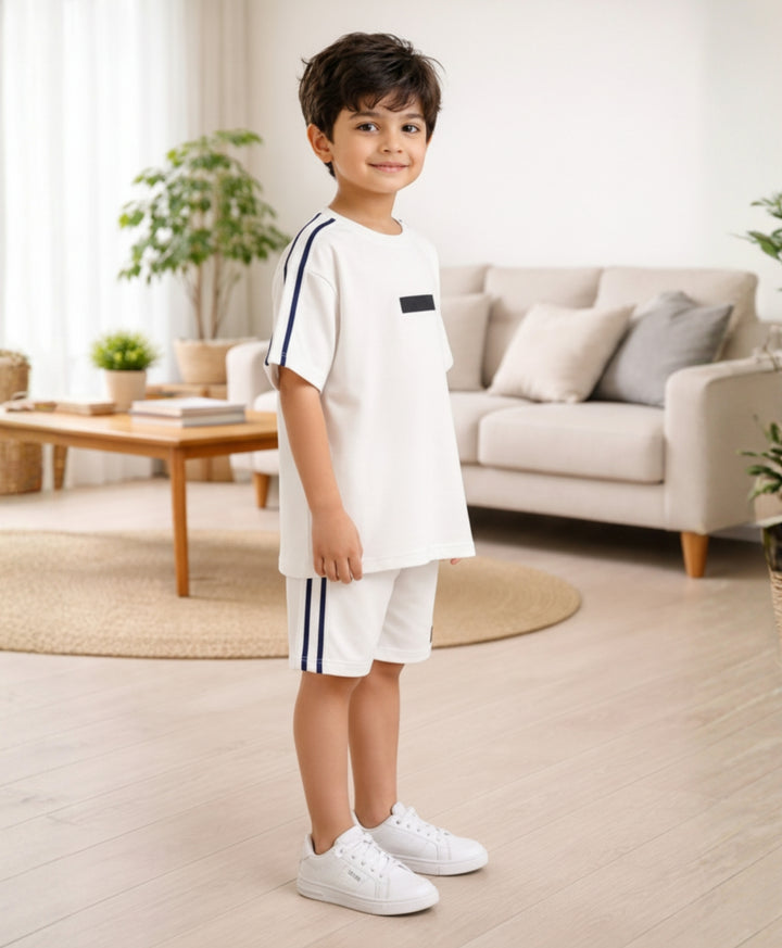 MINIMAL MOVE OVERSIZED TSHIRT SHORT SET - OF WHITE